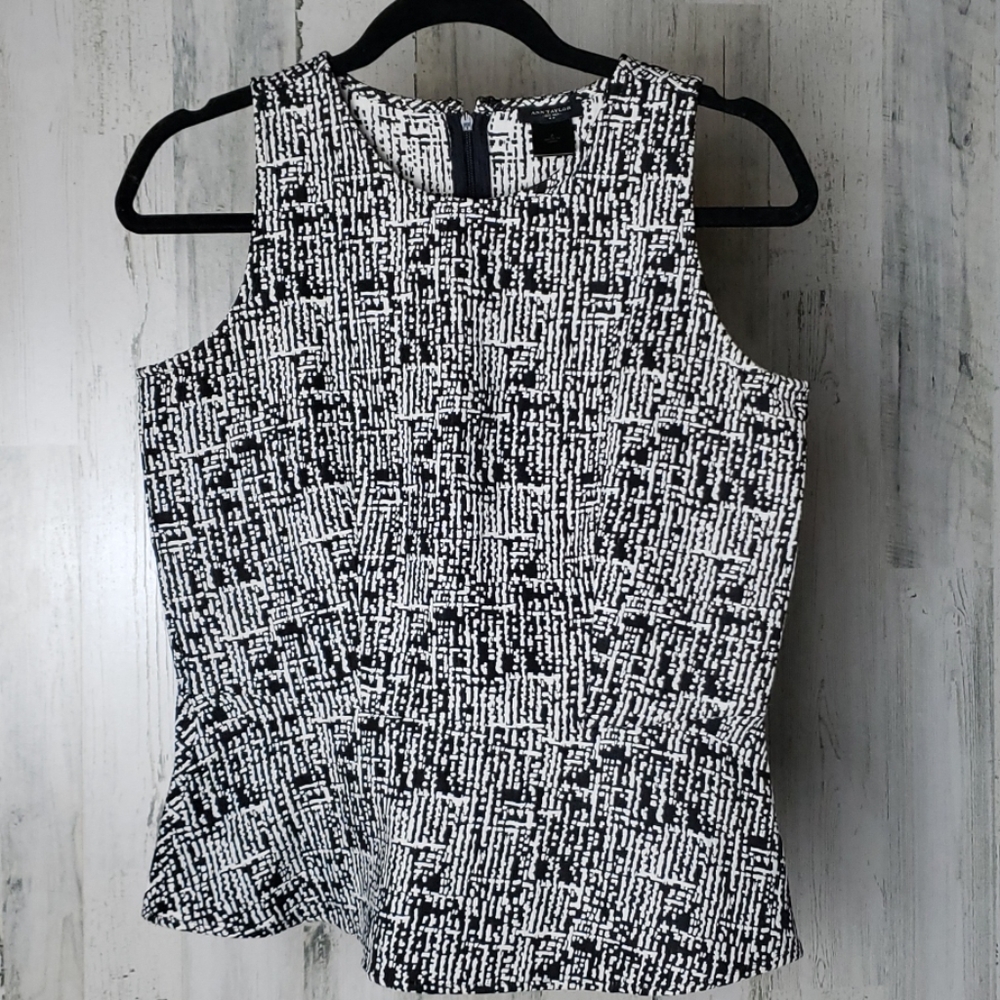 5/25 🤩 Ann Taylor Peplum Top sz 2
